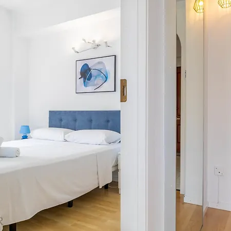 Διαμέρισμα Inftour Garvimar